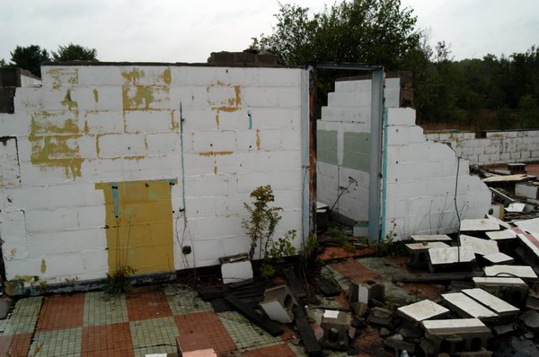 Lakes Drive-In Theatre - More Inside Concession (newer photo)